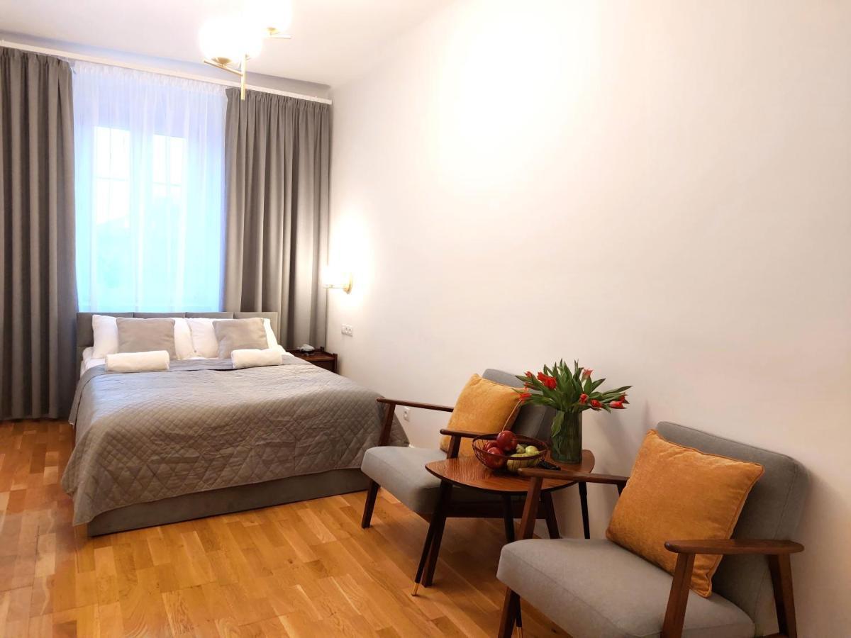 Unique Style Apartments Old Town - 25 Min From The Airport - By Homelike Красков Екстериор снимка